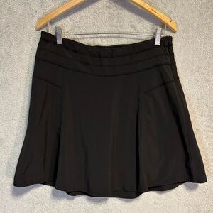 Athleta (size 10) black, athletic skort
